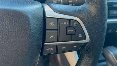 2025 Toyota Grand Highlander LE