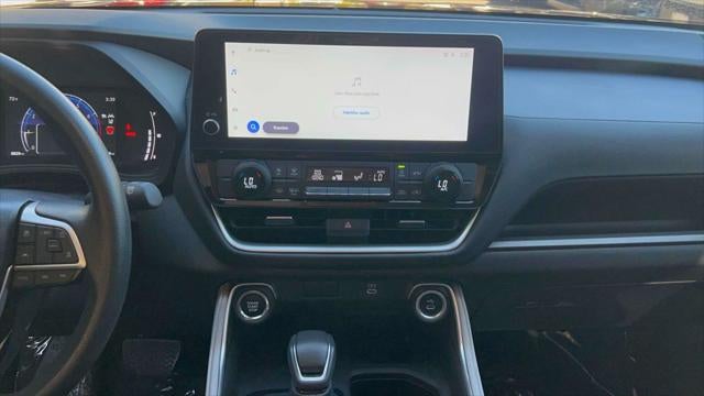 2025 Toyota Grand Highlander LE