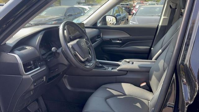 2024 Toyota Grand Highlander XLE