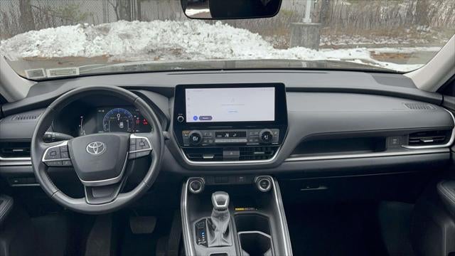 2025 Toyota Grand Highlander XLE