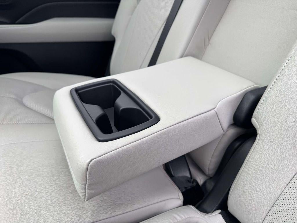 2025 Toyota Grand Highlander Limited