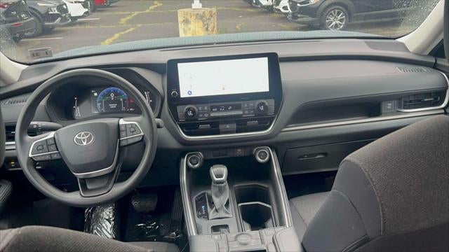 2026 Toyota Grand Highlander LE