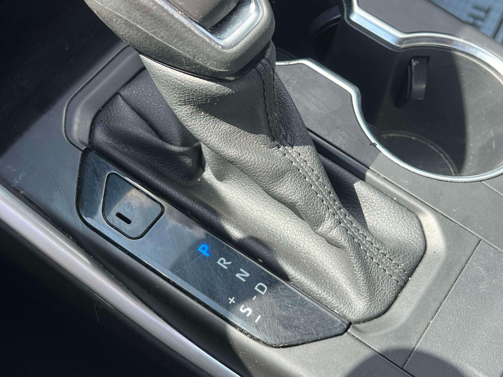 2022 Toyota Highlander Hybrid LE