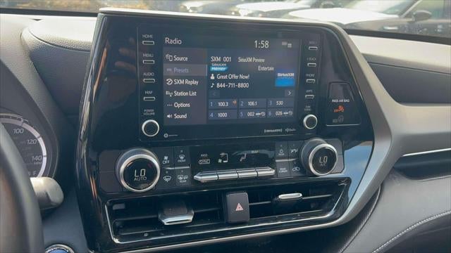 2022 Toyota Highlander Hybrid LE