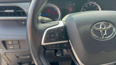 2022 Toyota Highlander Hybrid LE