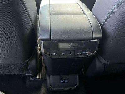 2022 Toyota Highlander Hybrid LE