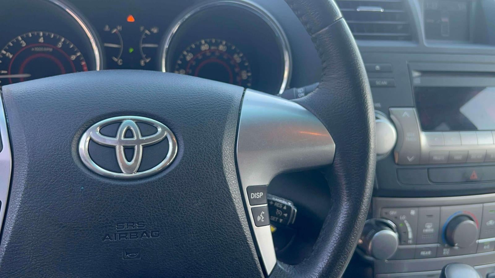 2012 Toyota Highlander SE V6