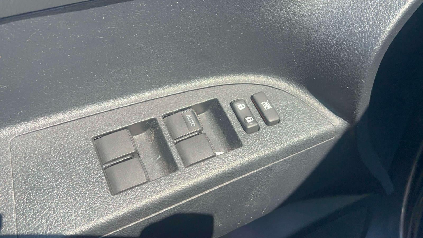 2012 Toyota Highlander SE V6