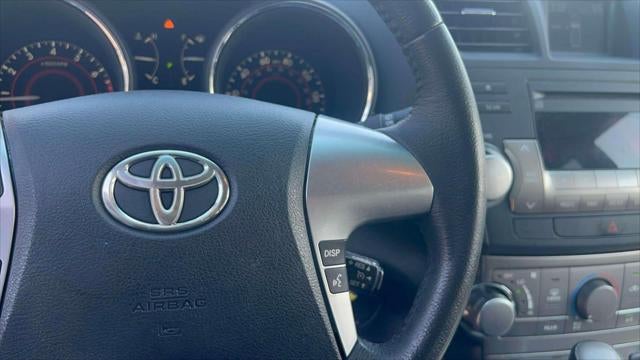 2012 Toyota Highlander SE V6