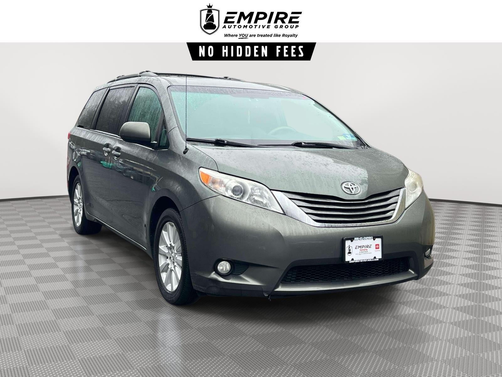 2014 Toyota Sienna XLE