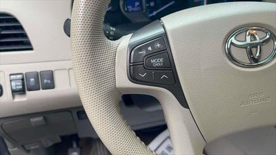 2014 Toyota Sienna XLE 7 Passenger