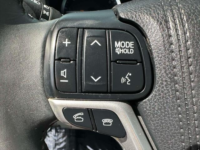 2016 Toyota Highlander Limited V6