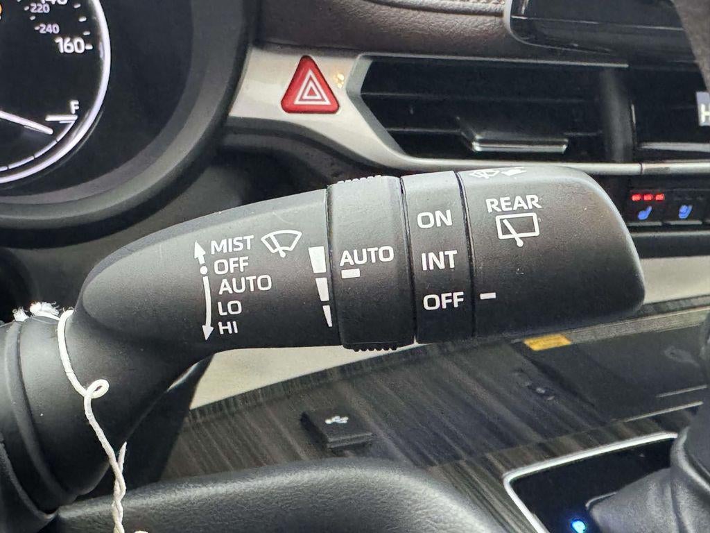 2023 Toyota Sienna Platinum