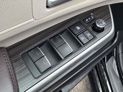 2023 Toyota Sienna Platinum