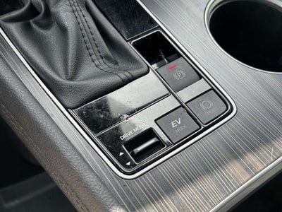 2024 Toyota Sienna Platinum
