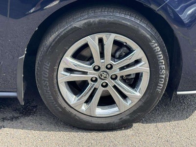 2024 Toyota Sienna Platinum