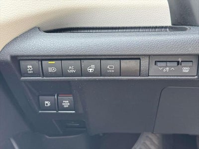 2024 Toyota Sienna Platinum