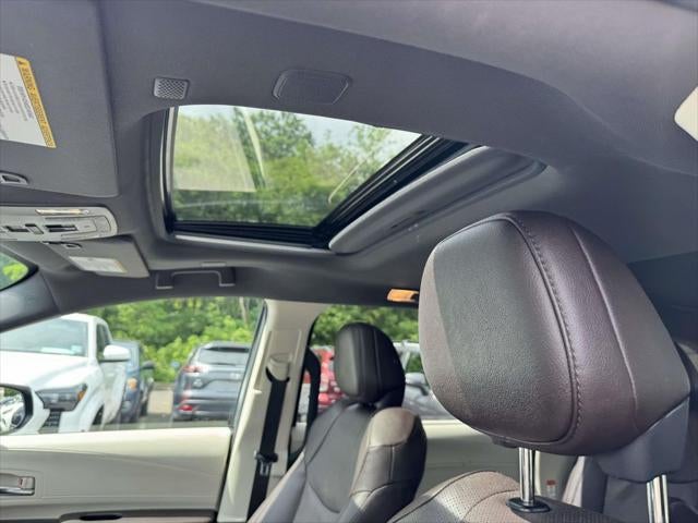 2024 Toyota Sienna Platinum