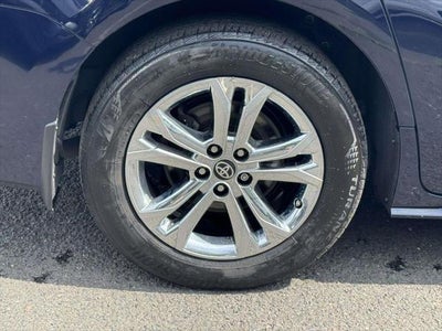 2024 Toyota Sienna Platinum