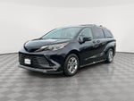 2022 Toyota Sienna Platinum