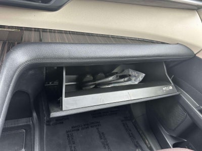 2022 Toyota Sienna Platinum