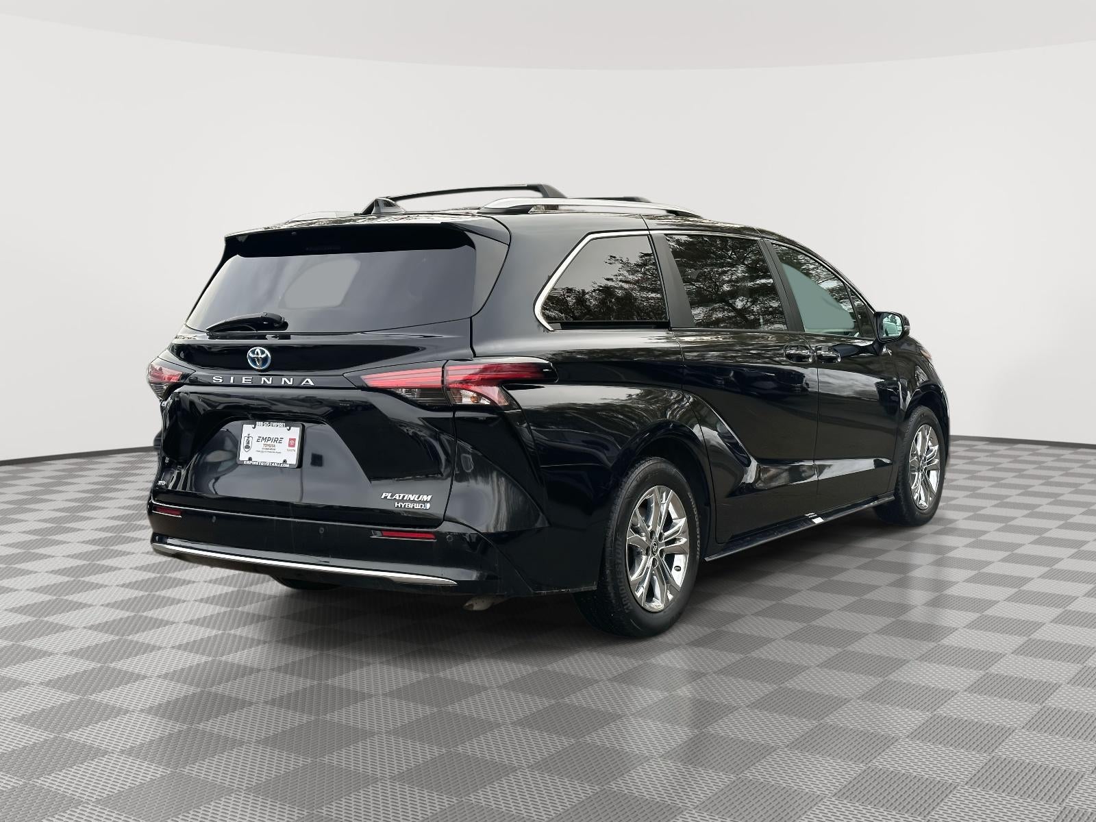 2022 Toyota Sienna Platinum