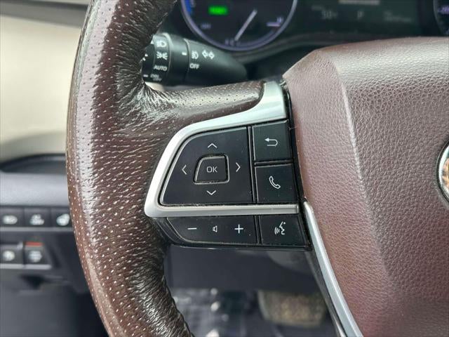 2022 Toyota Sienna Platinum