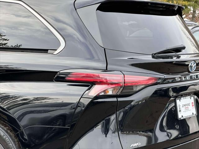 2022 Toyota Sienna Platinum