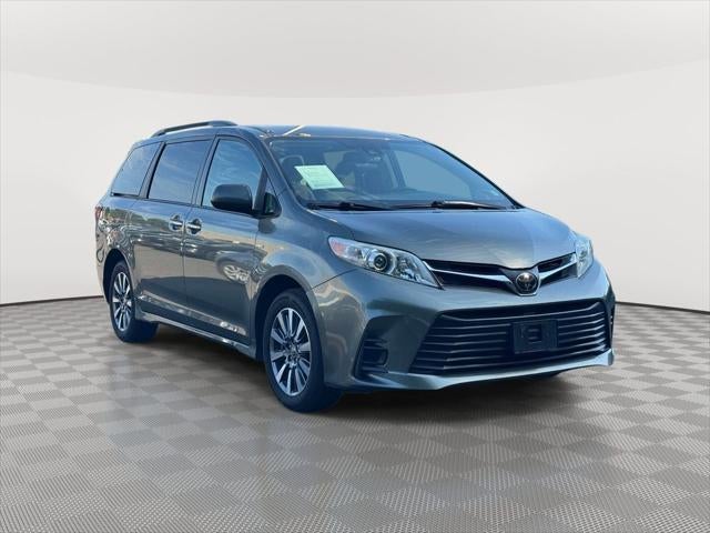 2020 Toyota Sienna LE