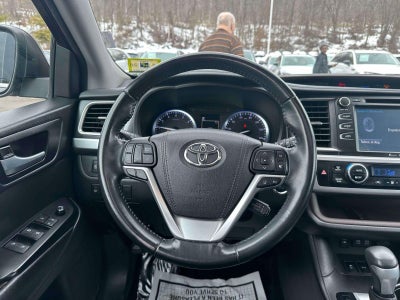2017 Toyota Highlander XLE