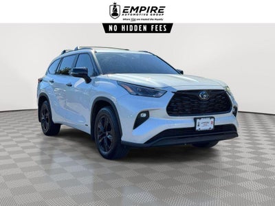 2024 Toyota Highlander Hybrid XLE Nightshade