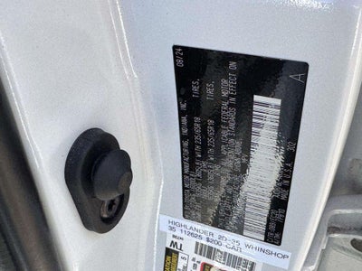 2024 Toyota Highlander Hybrid XLE Nightshade