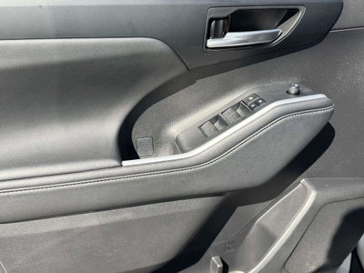 2024 Toyota Highlander Hybrid XLE Nightshade
