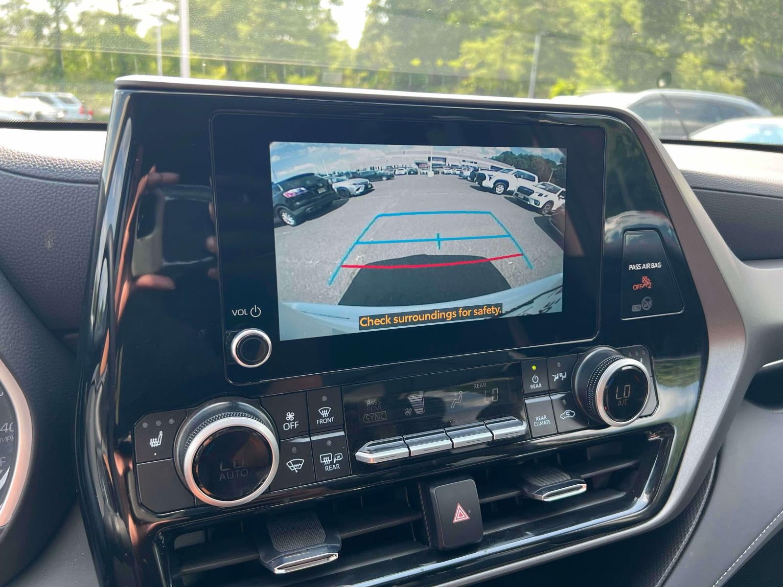 2026 Toyota Highlander Hybrid XLE