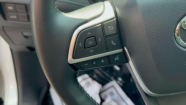 2026 Toyota Highlander Hybrid XLE