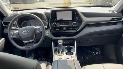 2026 Toyota Highlander Hybrid XLE
