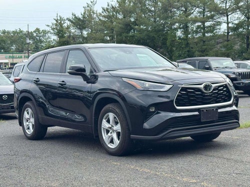 2023 Toyota Highlander LE