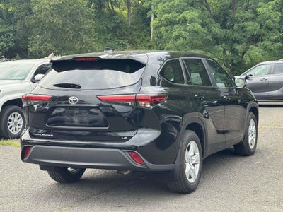 2023 Toyota Highlander LE