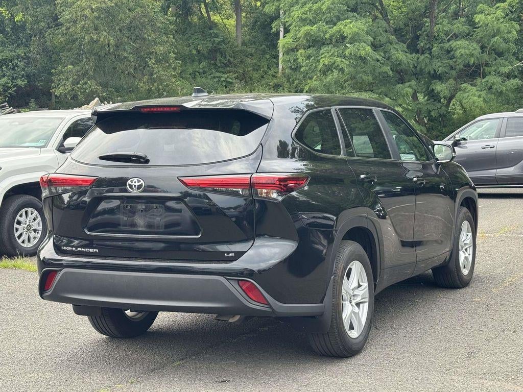 2023 Toyota Highlander LE