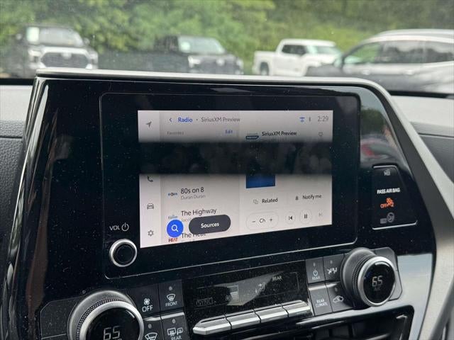 2023 Toyota Highlander LE