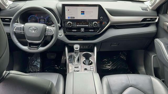 2024 Toyota Highlander Limited