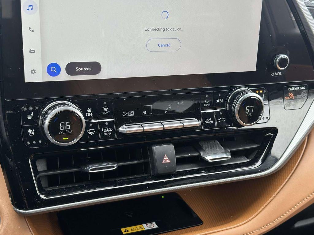 2024 Toyota Highlander Platinum