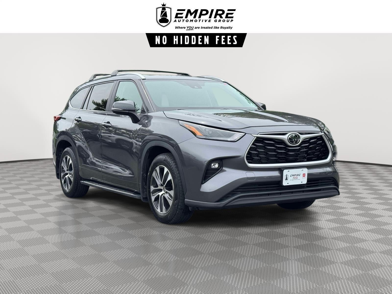 2023 Toyota Highlander XLE