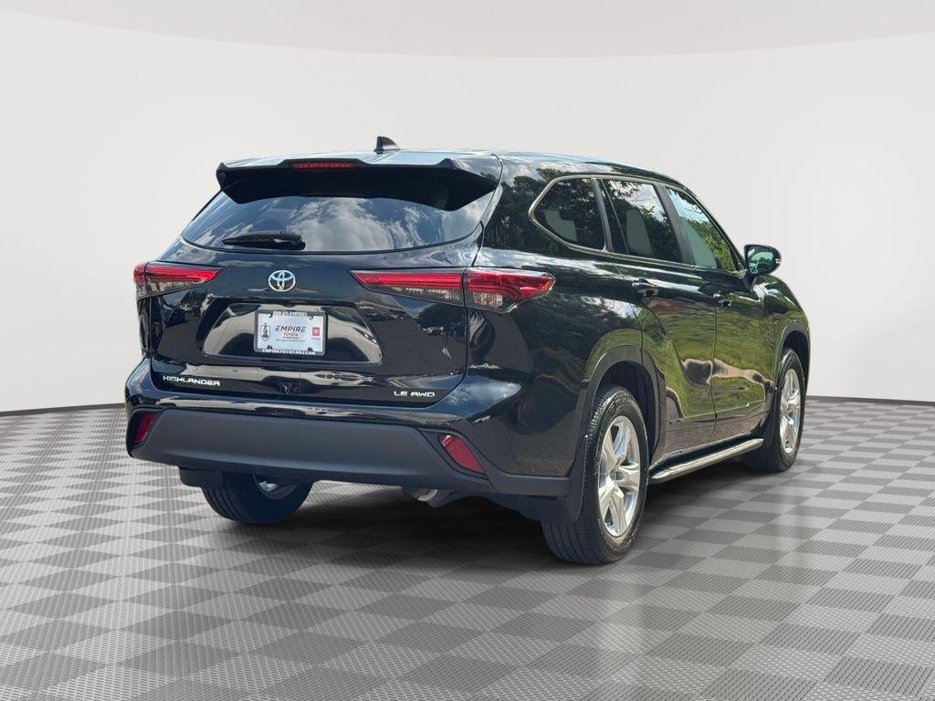 2023 Toyota Highlander LE