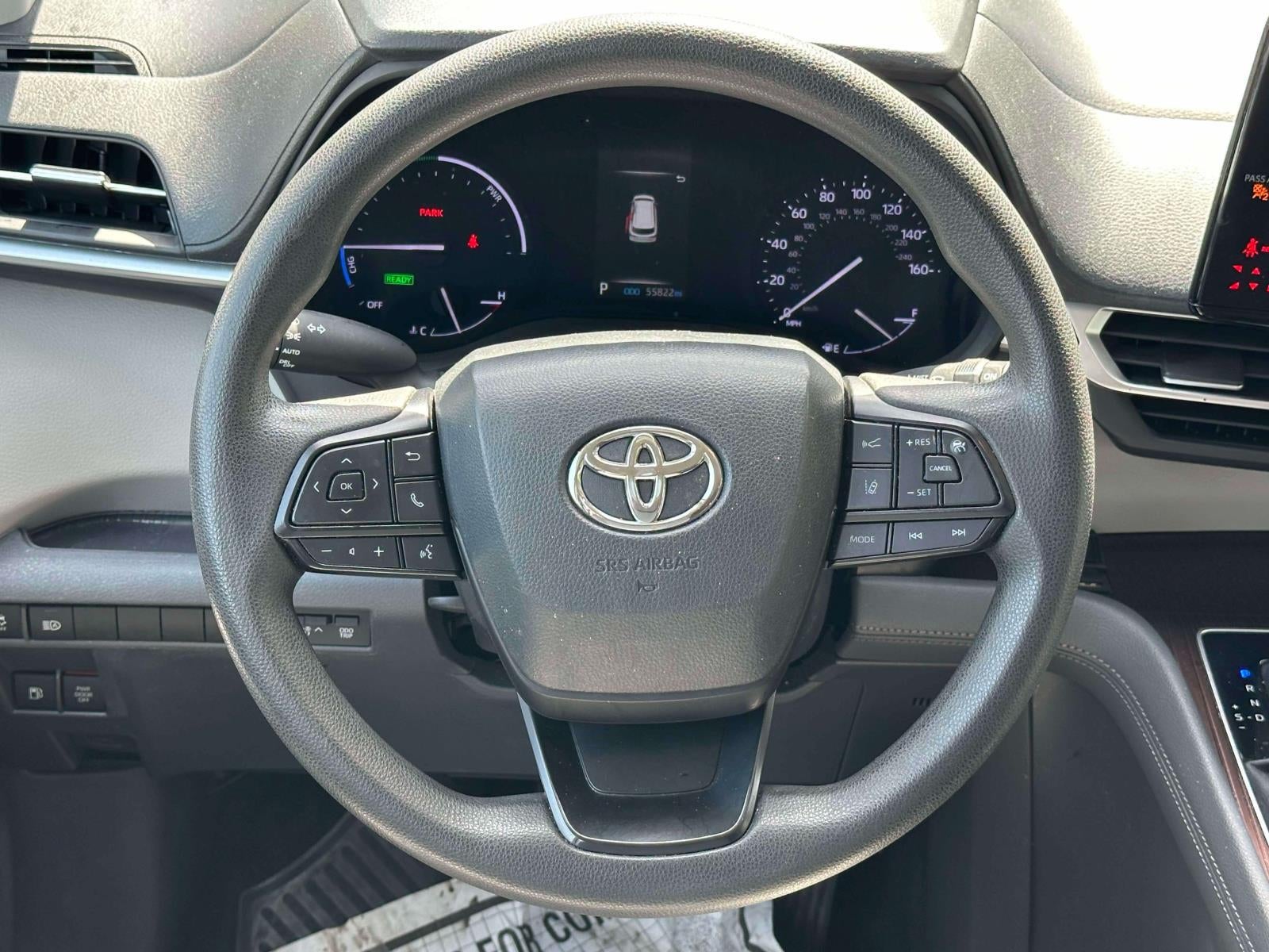 2024 Toyota Sienna LE