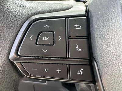 2023 Toyota Sienna LE
