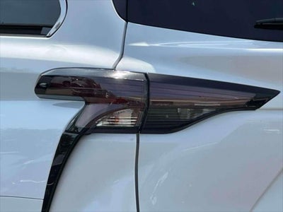 2023 Toyota Sienna LE