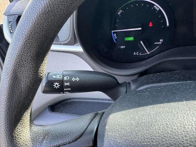 2022 Toyota Sienna LE