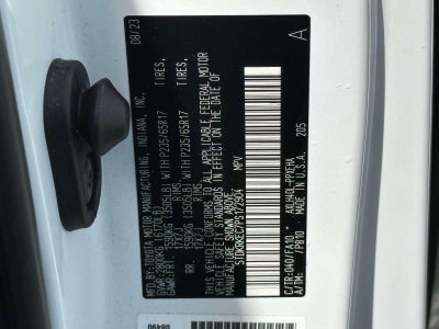 2023 Toyota Sienna LE