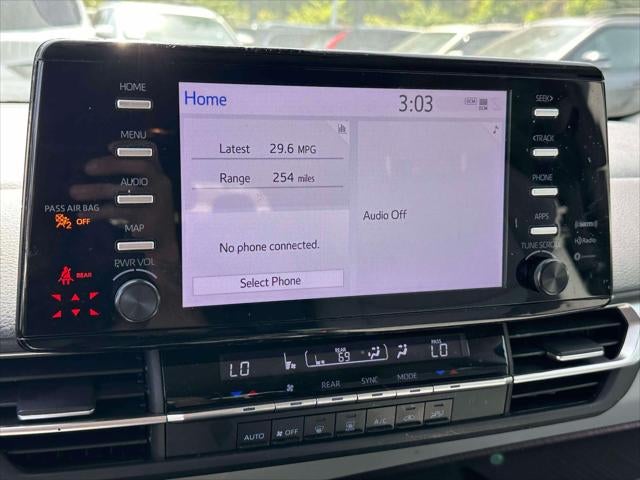 2023 Toyota Sienna LE
